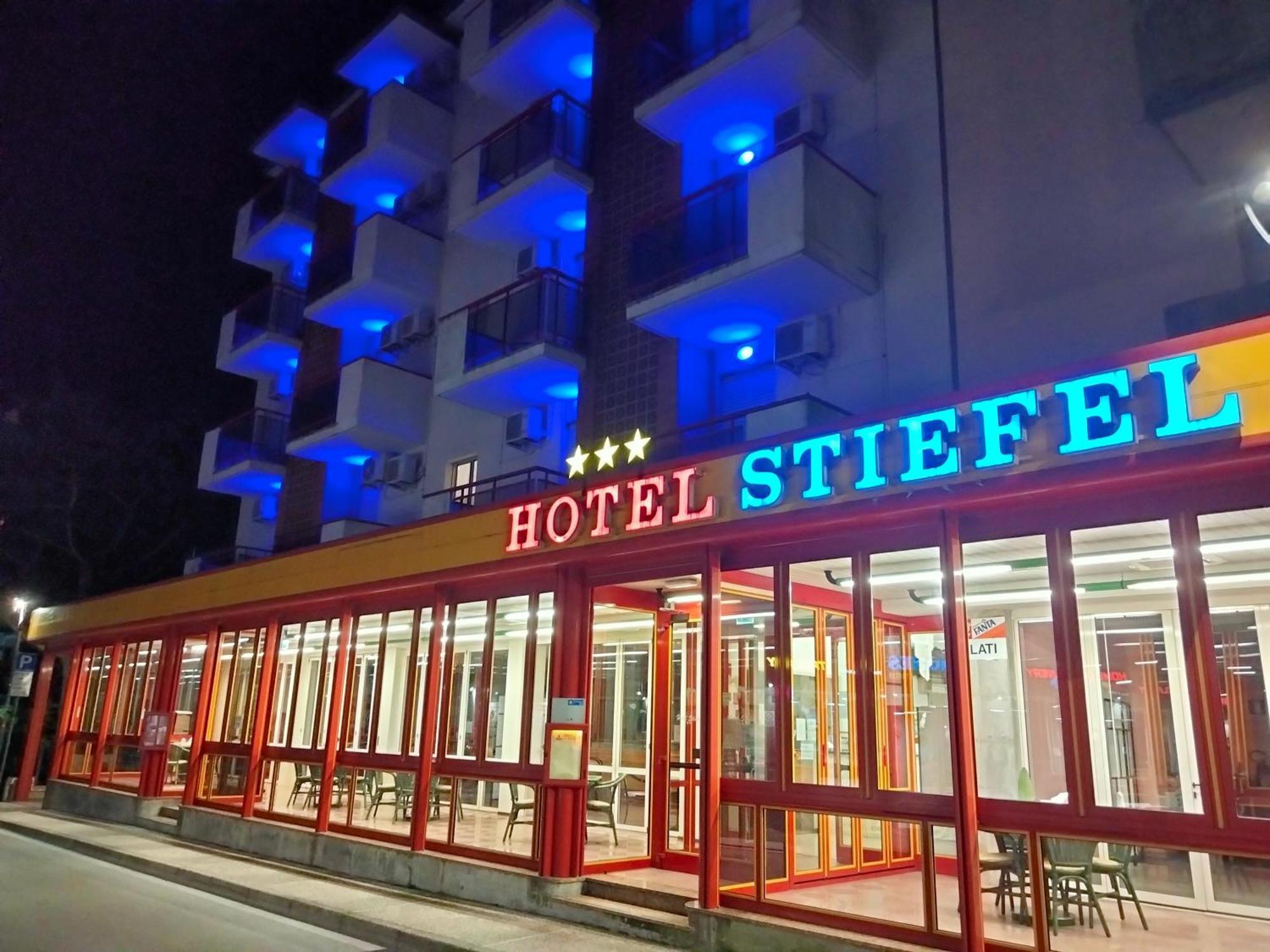 Hotel Stiefel リニャーノ・サッビアドーロ エクステリア 写真